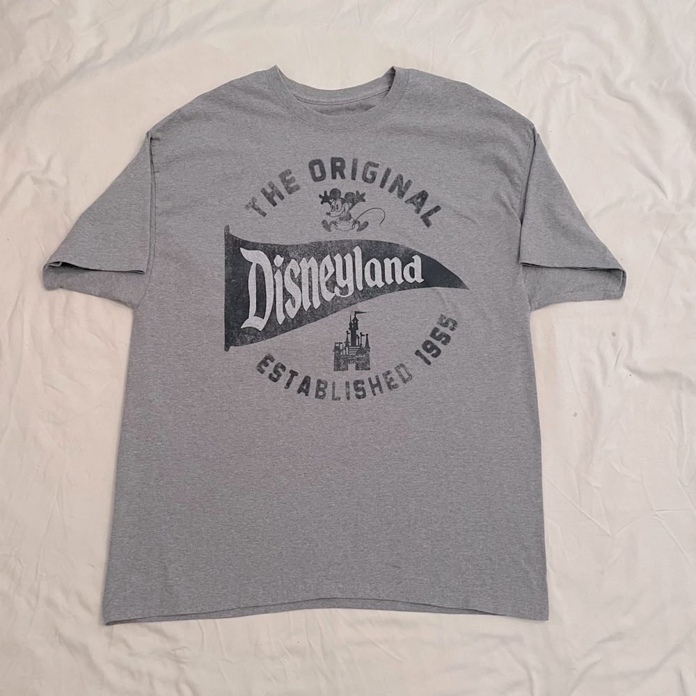 Vintage Mickey Mouse tee!